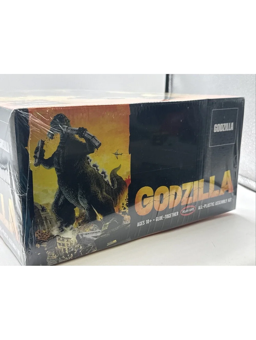 Godzilla 1:144 Scale (16